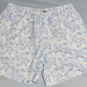 Men's Blue and White Patterned Athletic Shorts